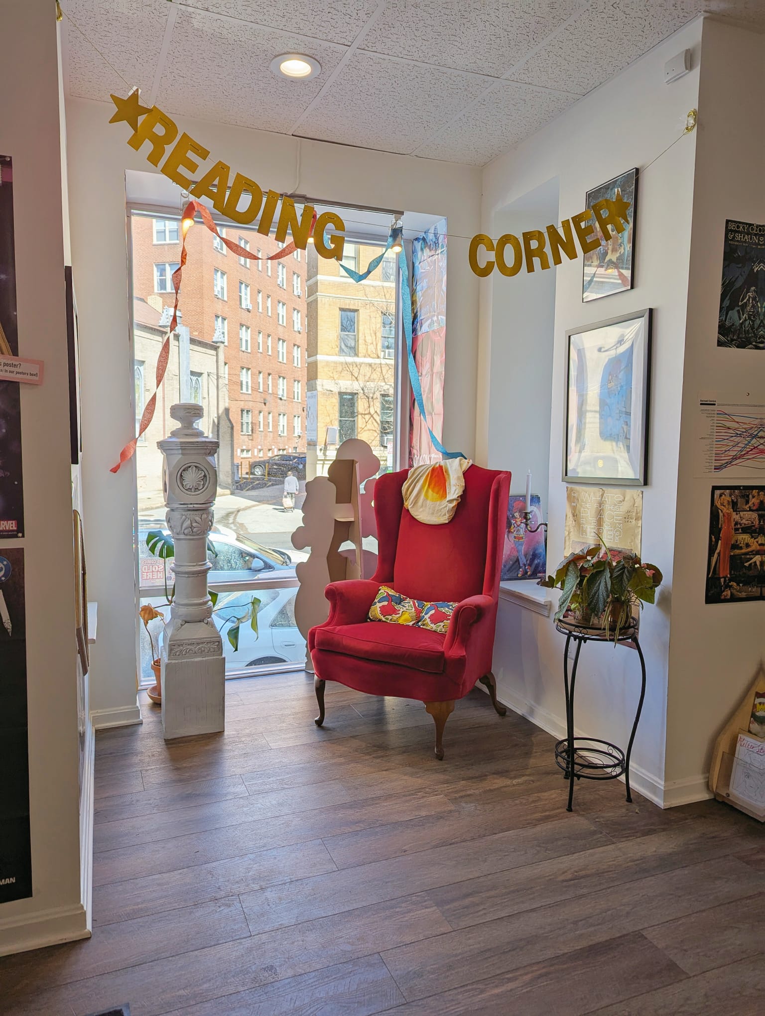 Store Image